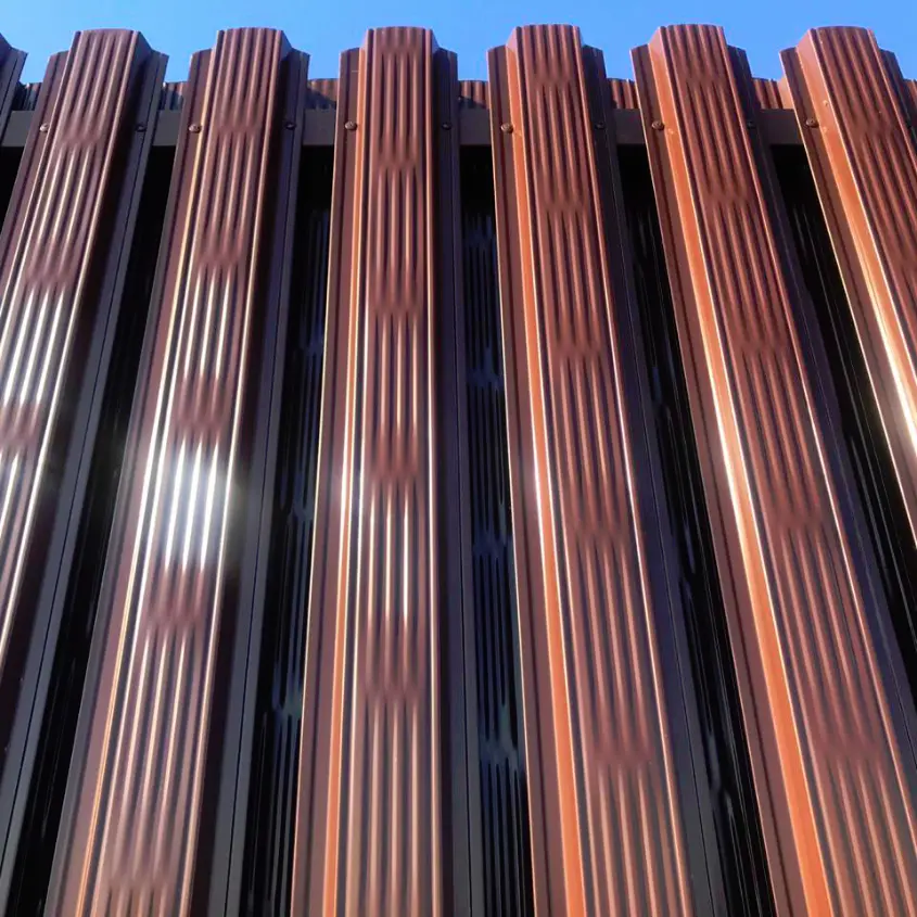 Фото 3 Штакетник Плетенка 8017-8017 Шоколад в шахматном заполнении