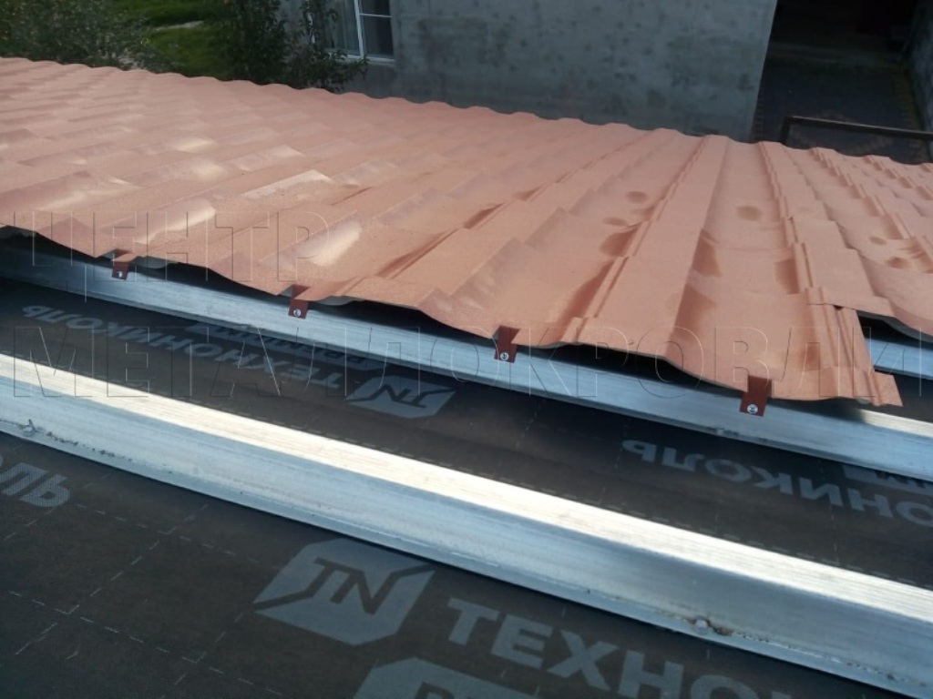 Металлочерепица Геркулес 8004 терракотовый Стальной Бархат от Центра Металлокровли в Курске