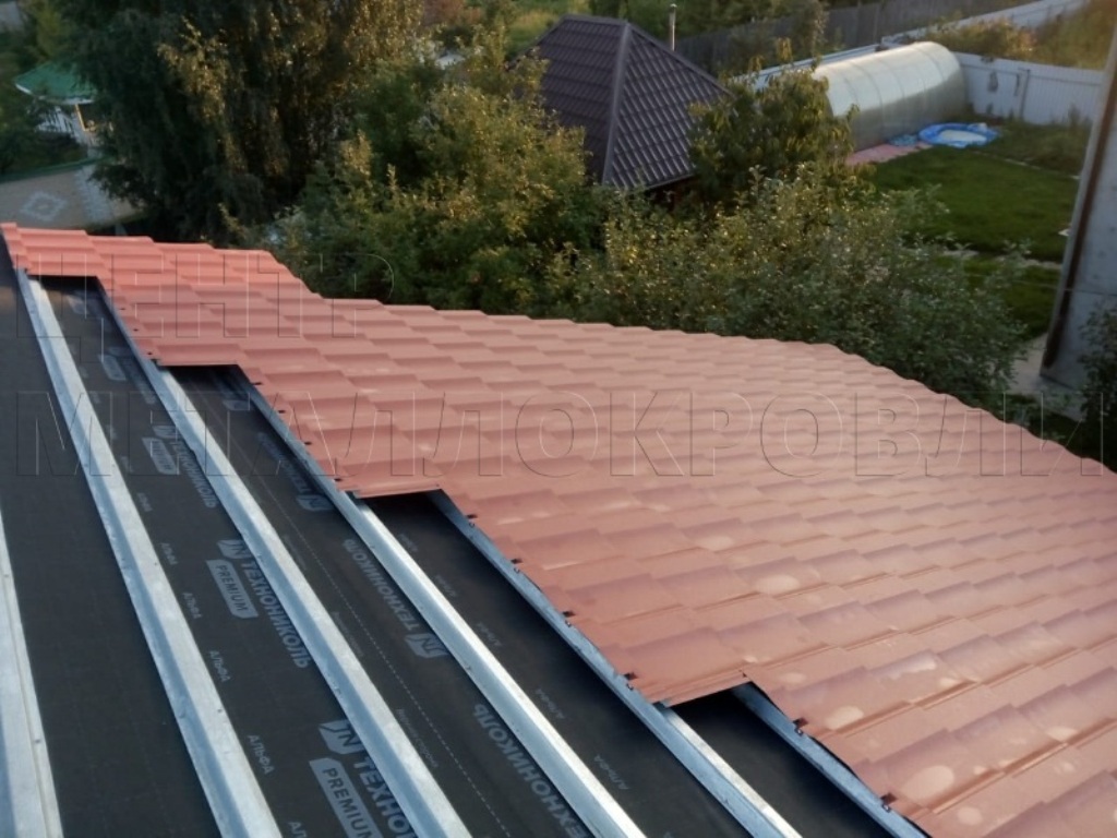 Металлочерепица Геркулес 8004 терракотовый Стальной Бархат от Центра Металлокровли в Курске